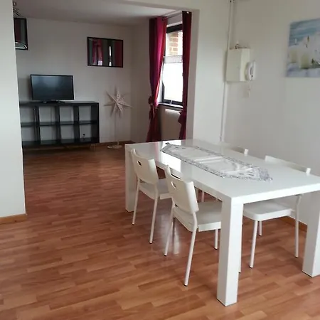 Copernic Apartment *