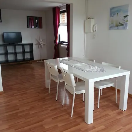 Copernic Apartment