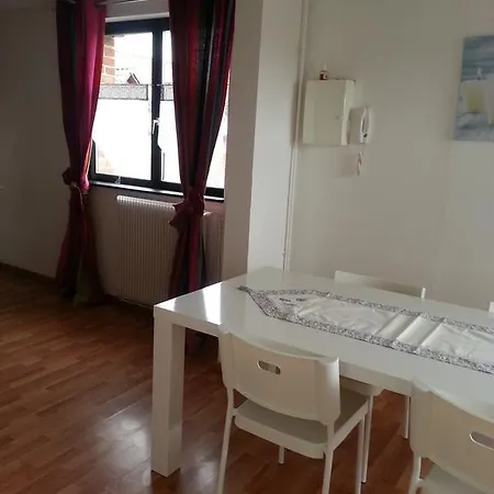 Copernic Apartment *
